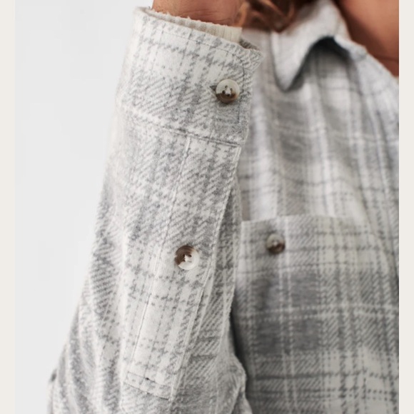 Faherty Legend Sweater Shirt - Picture 3 of 11